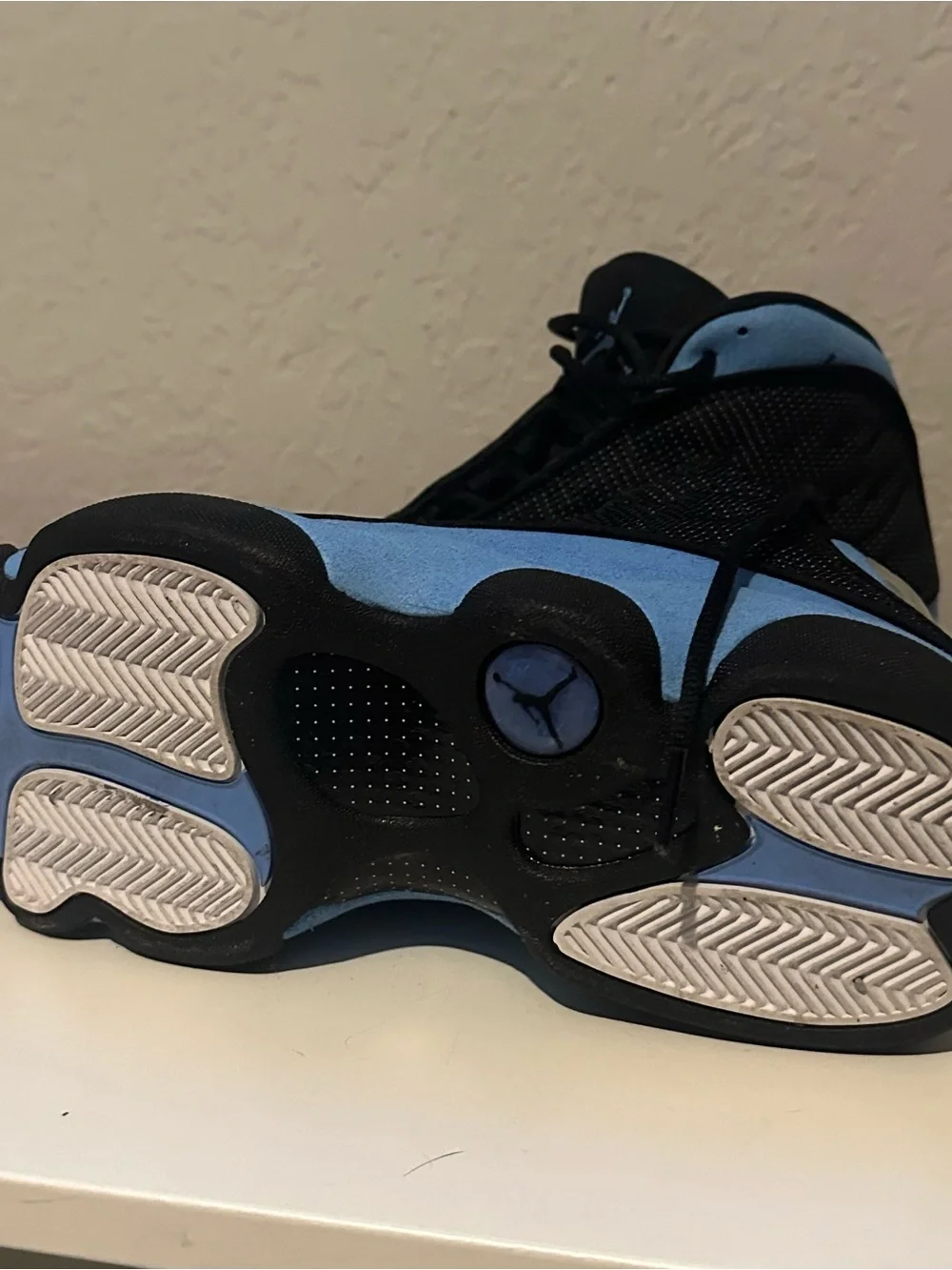 Air Jordan 13 Retro Black University Blue Men’s Size 9 DJ5982-041
